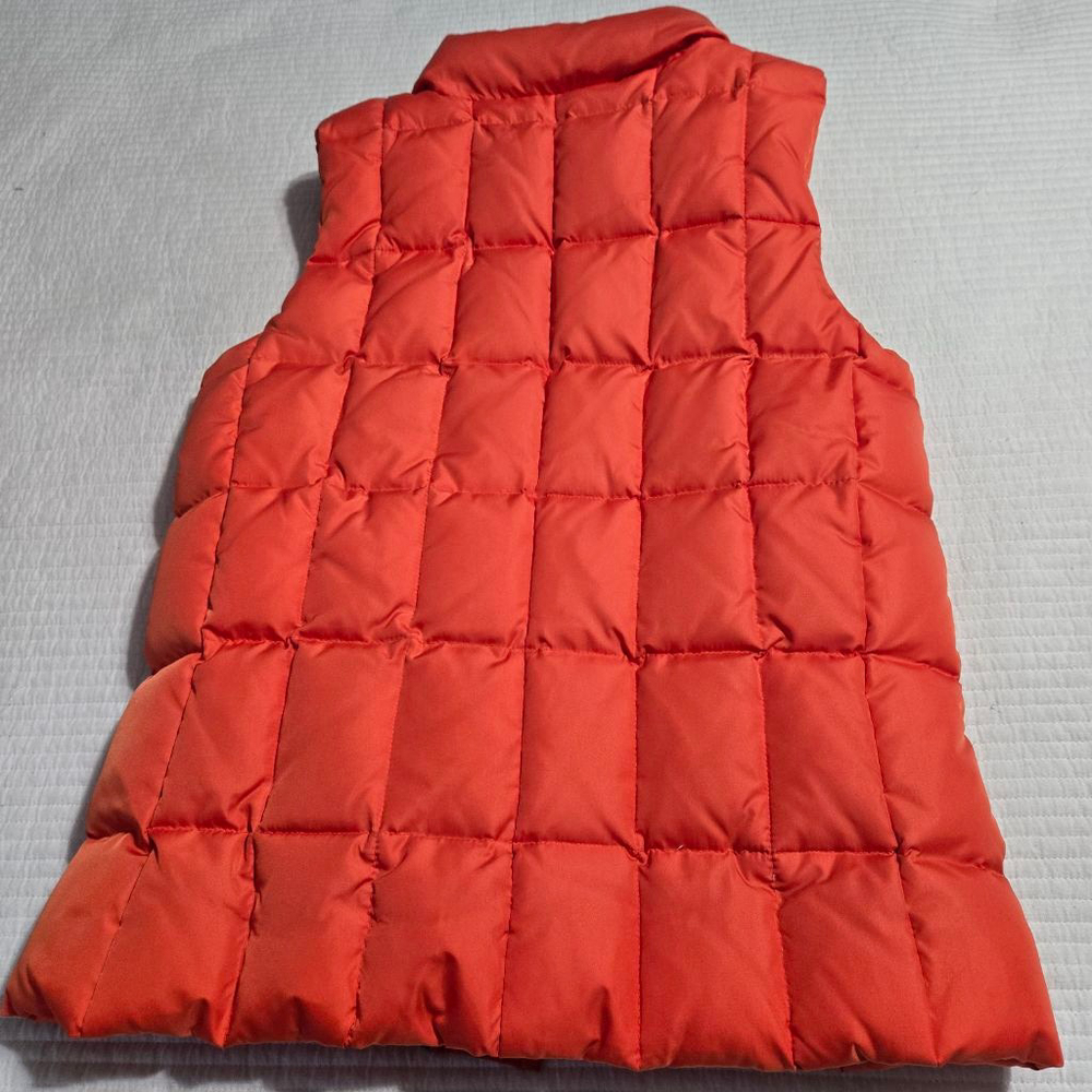 Women's GAP Down Orange Puffer Vest S EUC - Picture 10 of 11